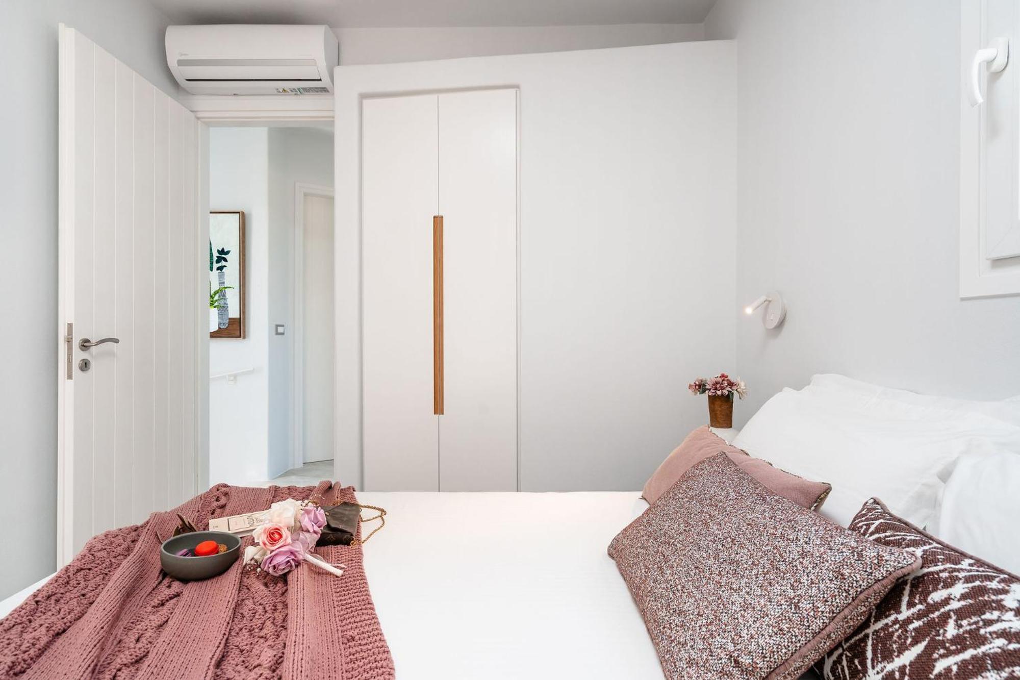 Sunday Luxury Suites Agia Anna  Dış mekan fotoğraf