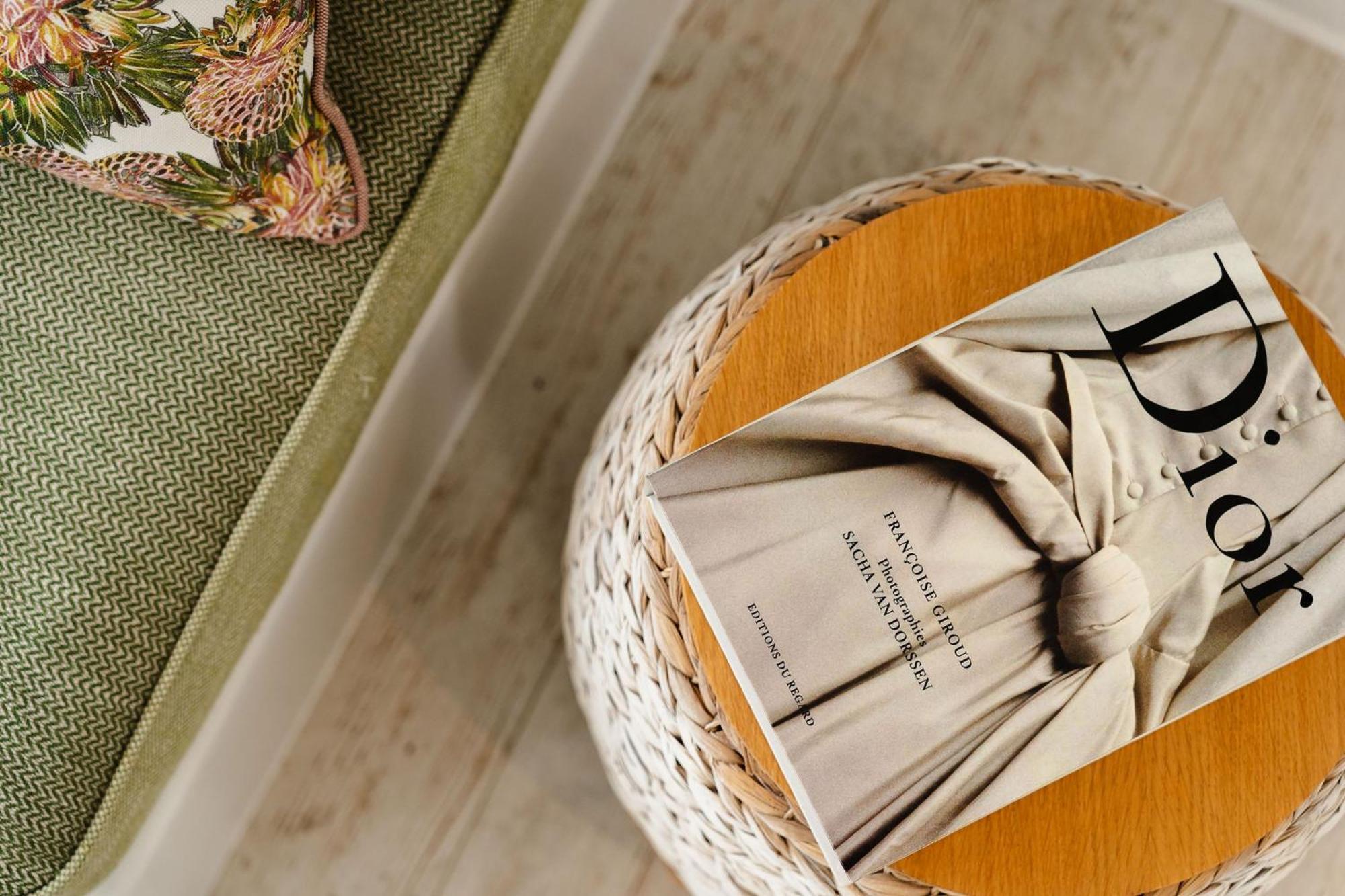 Sunday Luxury Suites Agia Anna  Dış mekan fotoğraf